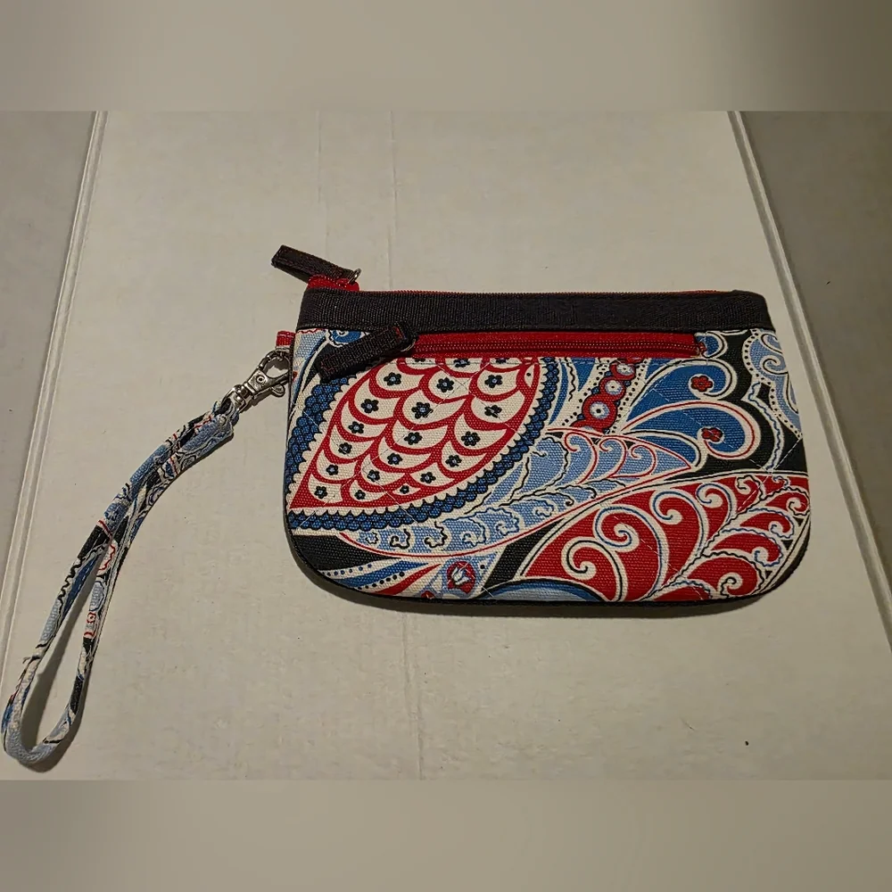 Vera Bradley Seaside Collection Wristlet - Red White Blue - Limited Edition